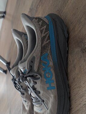 Women's Hoka running shoes, Challenger 7